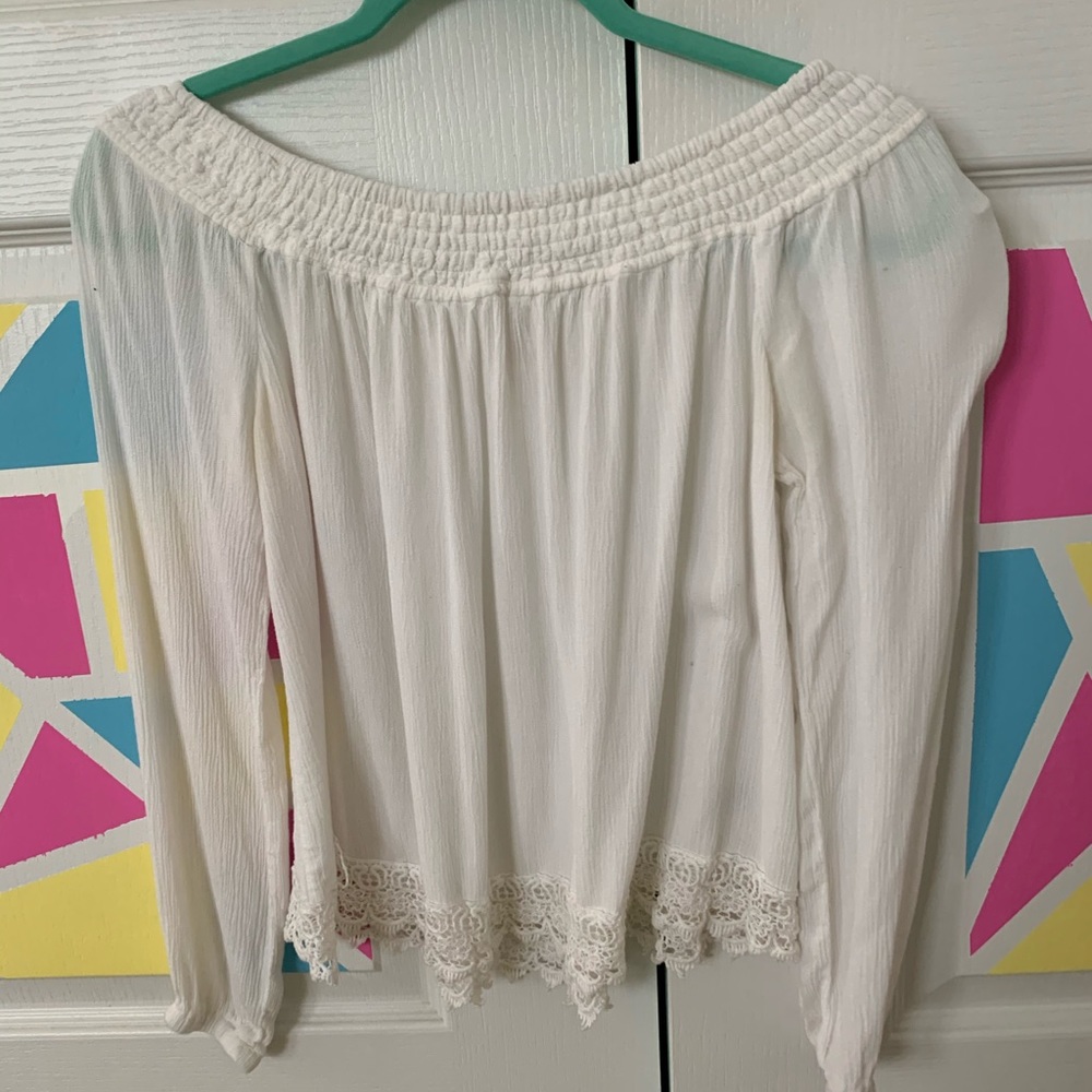 White off the shoulder long sleeve blouse